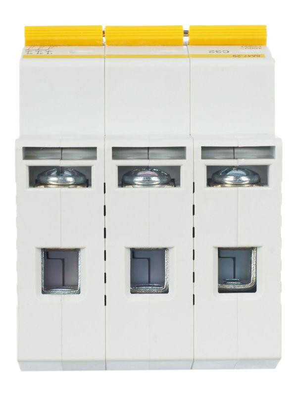 Выключатель автоматический модульный 3п C 32А 4.5кА ВА47-29 KARAT IEK MVA20-3-032-C