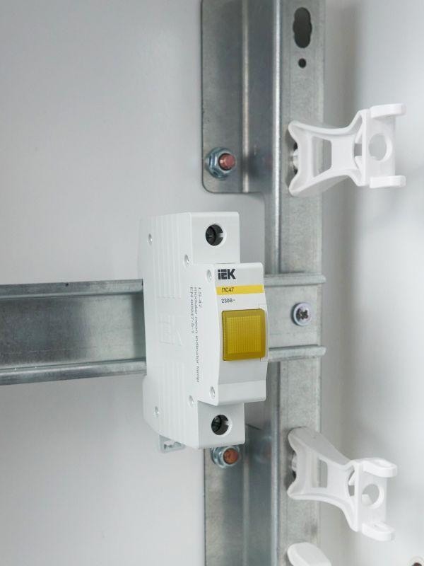 Лампа сигнальная ЛС-47 желт. KARAT IEK MLS10-230-K05