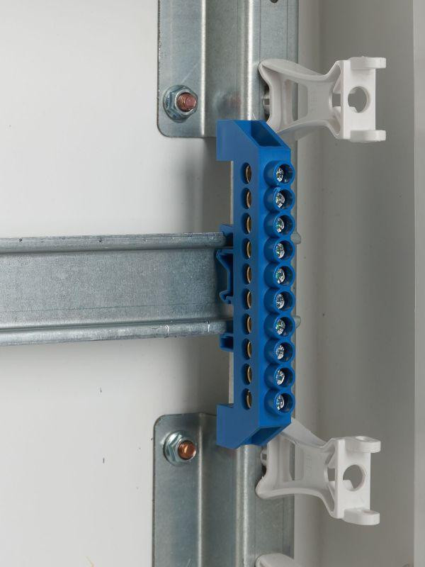 Шина нулевая в комб. DIN-изол. "Стойка" ШНИ-8х12-10-КС-С IEK YNN10-812-10DP-K07