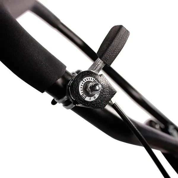 Виброплита бензиновая PC6337F CHAMPION