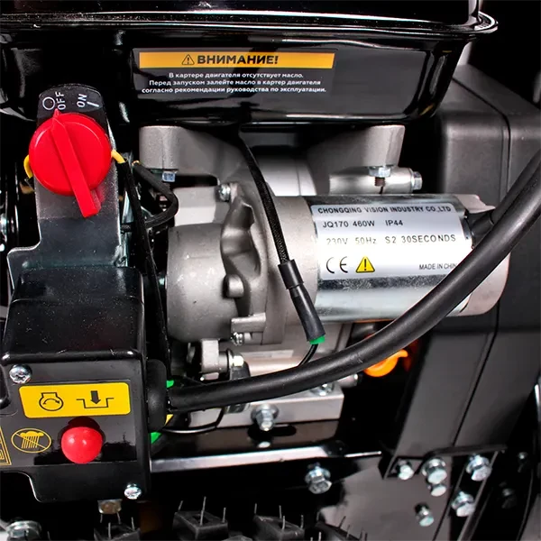 Снегоуборщик ST662E CHAMPION