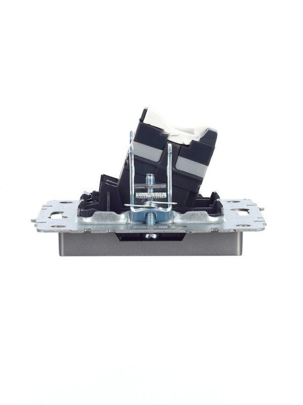 Розетка компьютерная СП RJ45 кат.5E BRITE РК10-БрС механизм сталь IEK BR-K10-1-K46