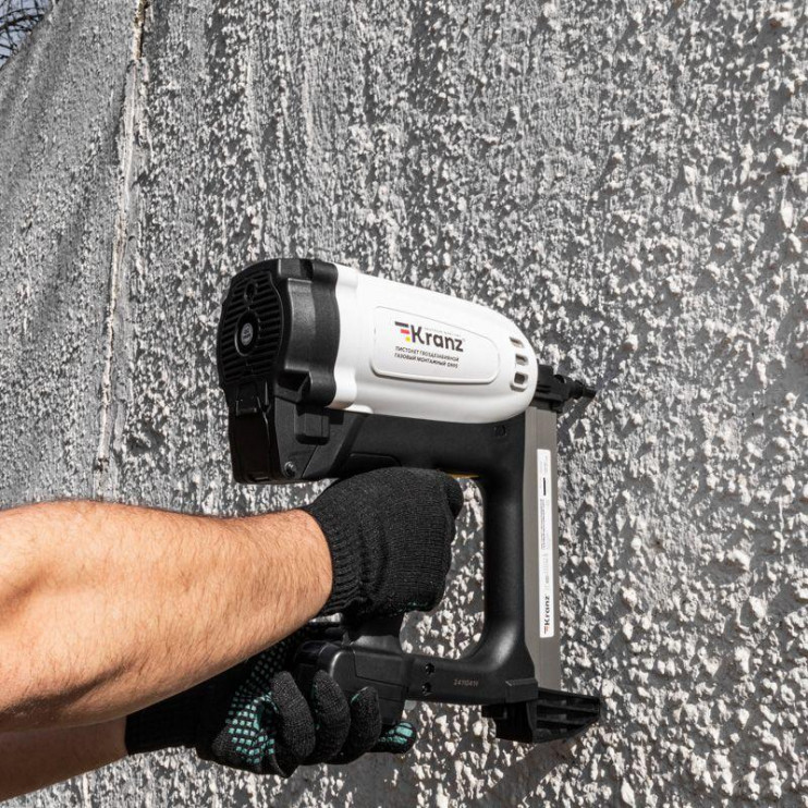 Пистолет гвоздезабивной газовый монтажный GN95 95Дж длина гвоздей 15-40мм d2.7-3мм KRANZ KR-16-1650