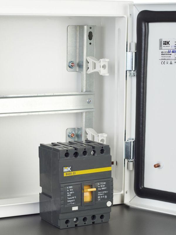 Выключатель автоматический 3п 160А 35кА ВА 88-33 KARAT IEK SVA20-3-0160