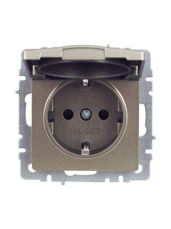 Розетка BRITE РСбш10-3-44-БрШ 16А IP44 с заземл. защ. шторки с крышкой механизм шампань IEK BR-R16-16-44-K37