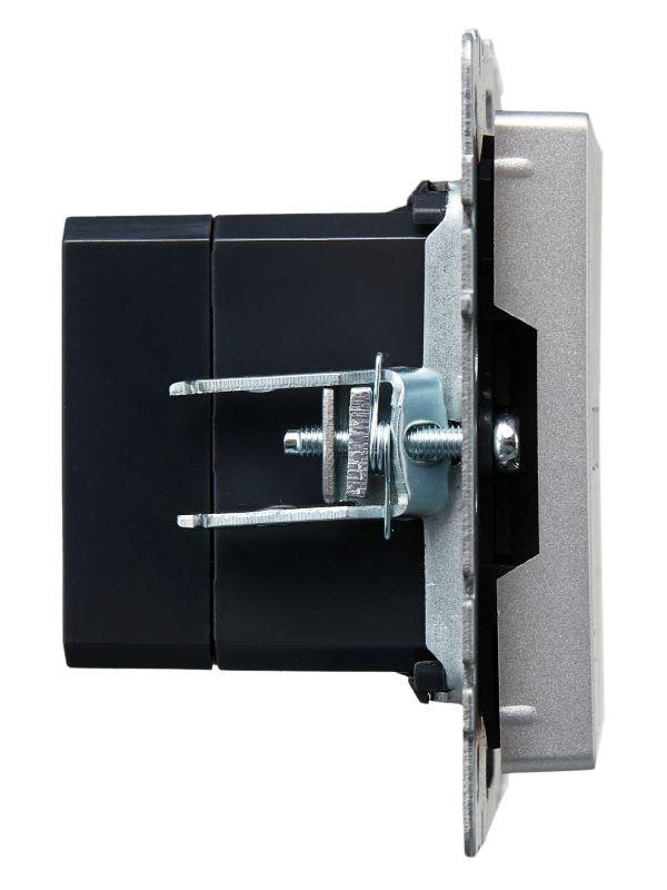 Розетка BRITE USB A+A 3.1А РЮ10-1-БрА механизм алюм. IEK BR-U21-D31-K47