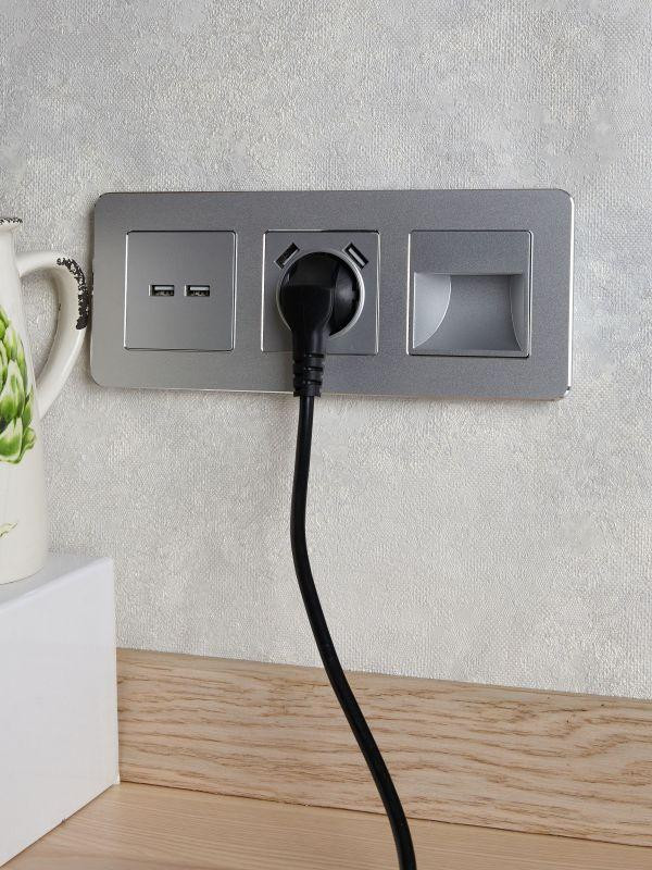 Розетка BRITE USB A+A 3.1А РЮ10-1-БрА механизм алюм. IEK BR-U21-D31-K47