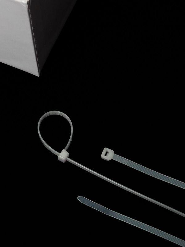 Хомут кабельный 4.8х300 нейл. бел. (уп.100шт) IEK UHH31-D048-300-100